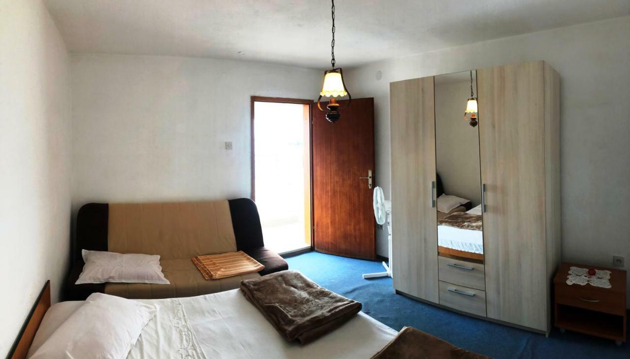 Apartmani Zorka Подстрана Экстерьер фото